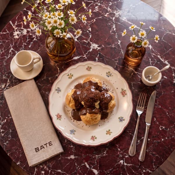 BATÈ's Profiterole